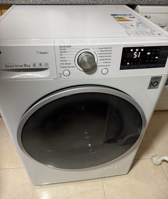 Maquina  de lavar roupas