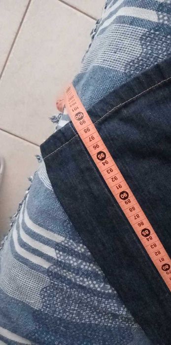 Levis calças 2 como novas