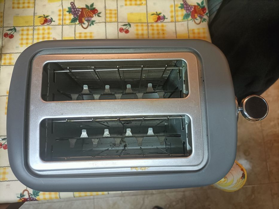 2 Torradeiras  da Marca Becken em Bom Estado