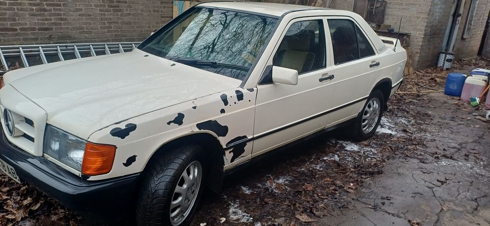 Продам Мерседес 190