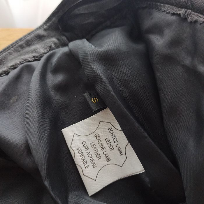 Czarne skórzane spodnie 100% naturalna skóra – klasyczny krój, unisex,