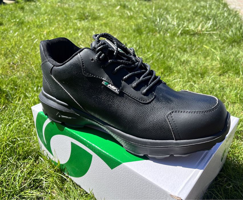 Кросівки трекінгові,спецвзуття,робочі кросівки,взуття робоче