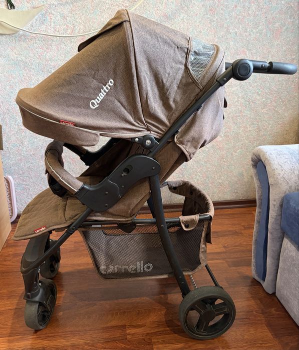Прогулянкова каляска Carrelo Quattro