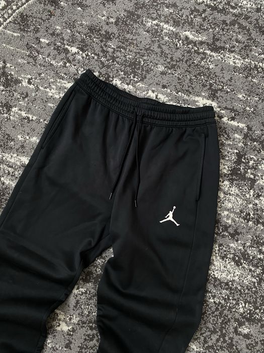 Штани Nike Jordan Лрозмір чорного кольору нові колекції