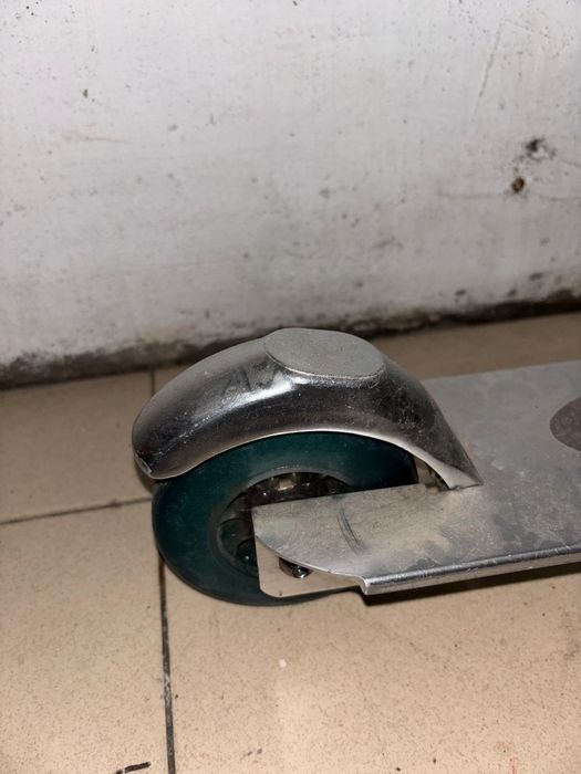 Trotinete de adolescente