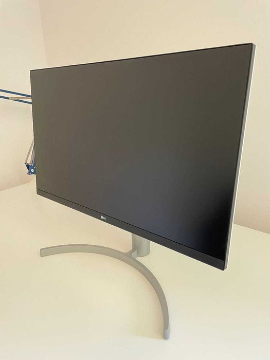 Monitor LG UHD, 27UN83A, 27'', IPS 4k