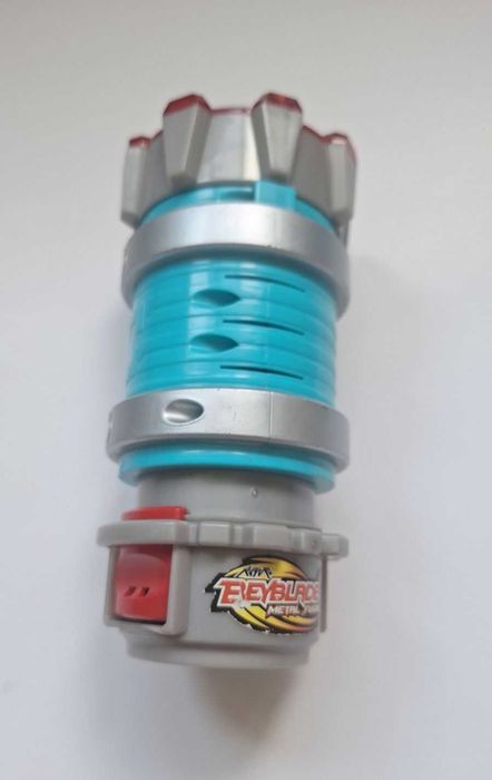 Фірмовий контейнер для зберігання дзиґ bayblade netal fusion.Камера для збирання та розбирання беїв