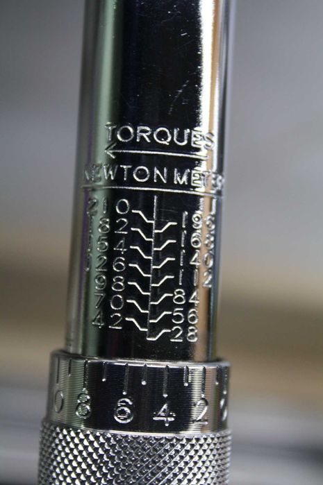 Chave de torque de 1/4, 4 a 24Nm OU 1/2 28 a 210Nm dinamométrica