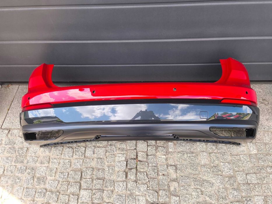 Бампер задній AUDI Q3 83A