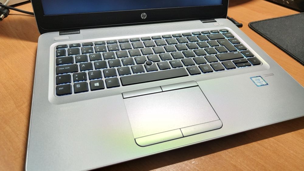 Ноут Hp840G3 i7,ssd256
