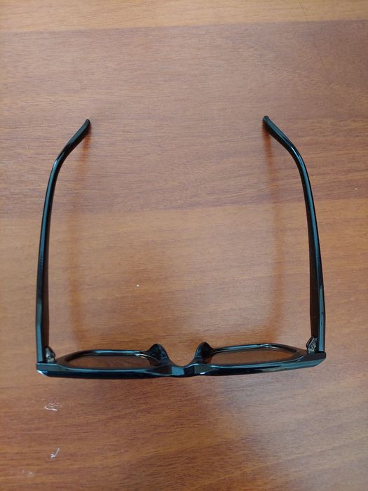 Сонцезахисні окуляри