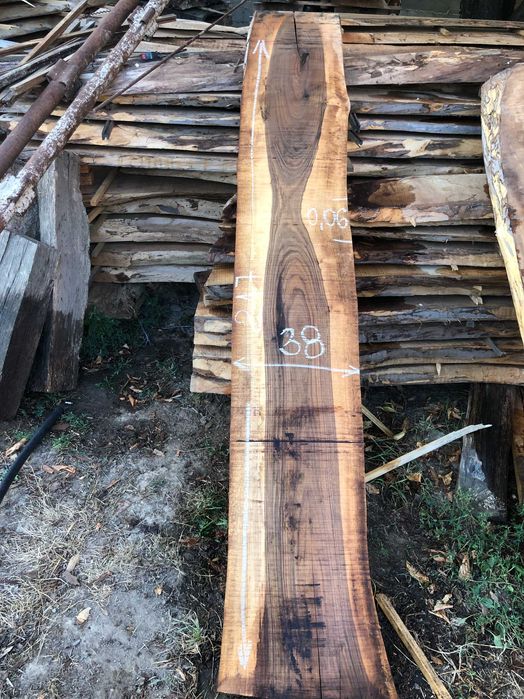 дошка горіха, слеб