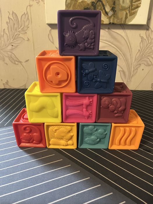 Кубіки фірми Battat