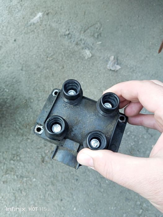 Катушка зажигания на форд эскорт 1.6