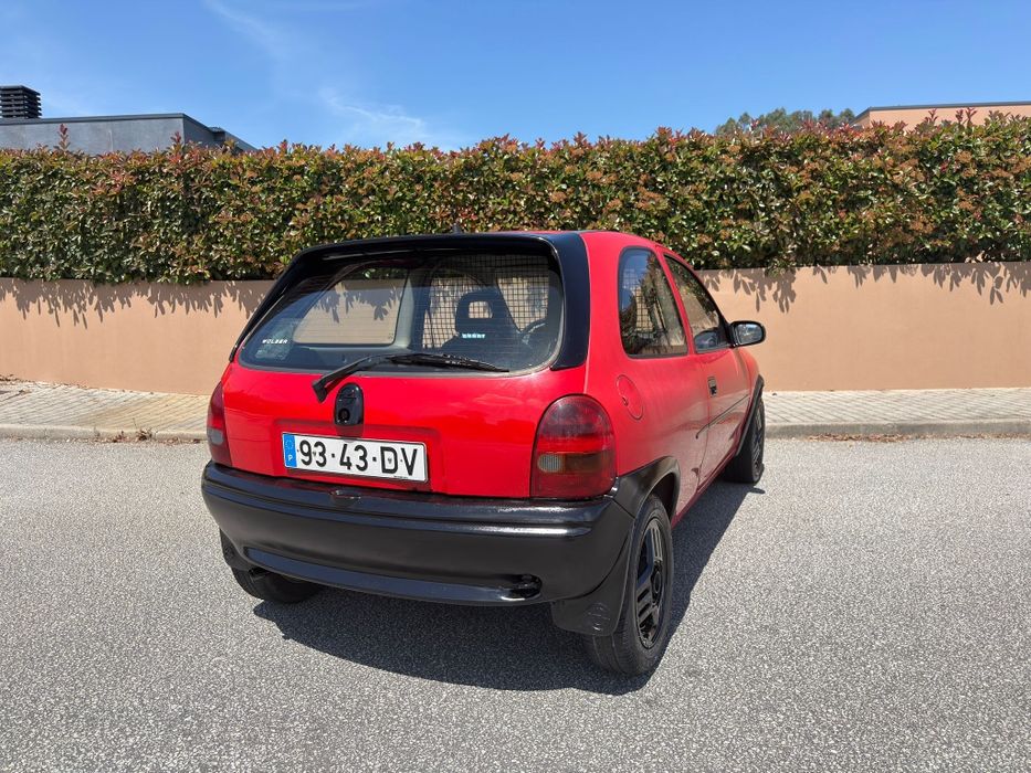 Opel Corsa B 1.5D - Comercial