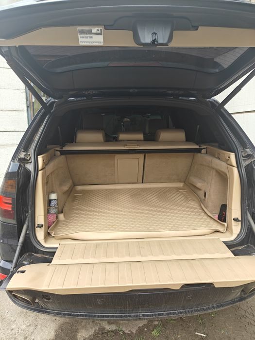 Продам BMW x5 e70