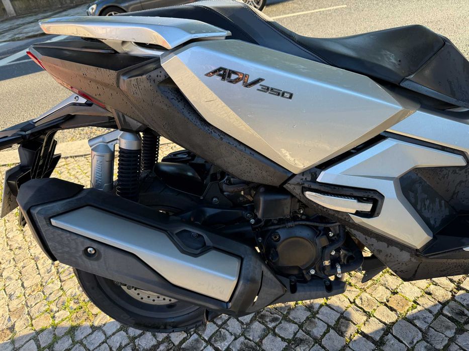 Honda ADV 350 Ano 2023