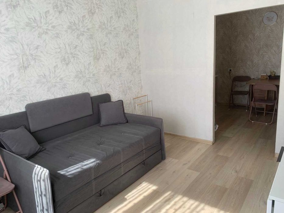 Продаж кімнати в гуртожитку 18 кв. м на Гречанах