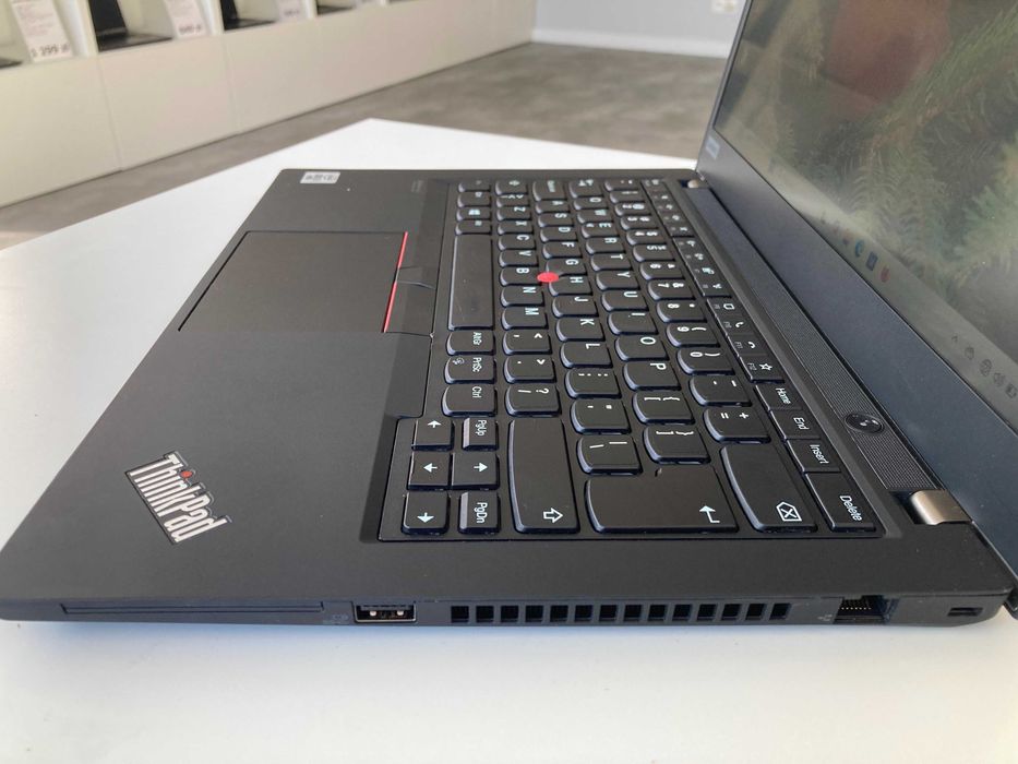 Laptop 14" Lenovo ThinkPad T14 i5-10g 16GB 256SSD FullHD HDMI Win11