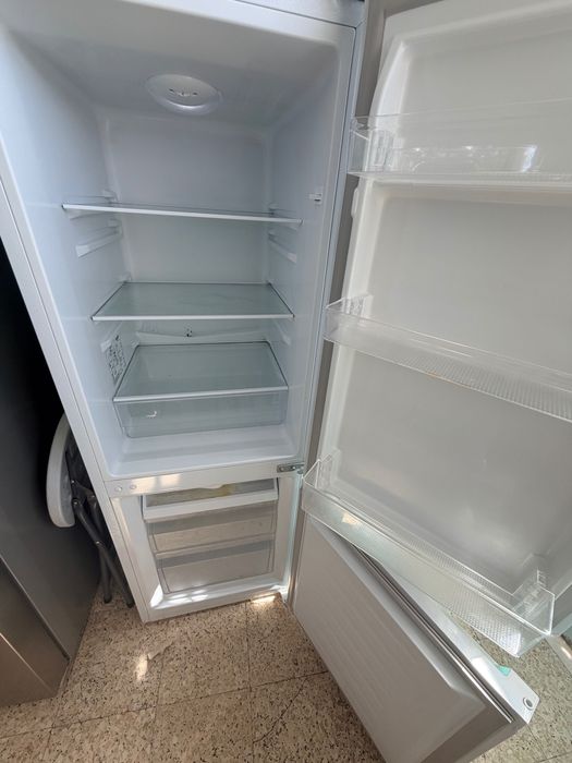 Frigorífico kunft 260L