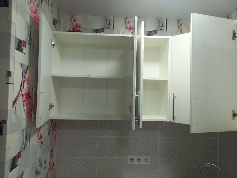 Продам кухню в гарному стані
