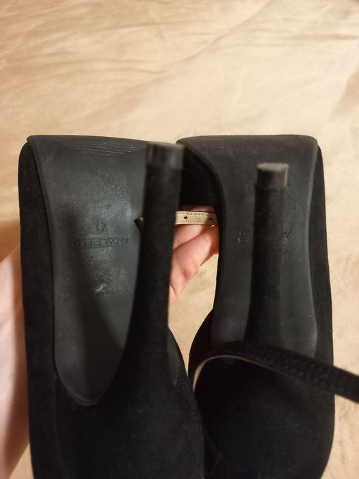 Туфлі жіночі на каблуку