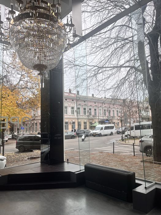 Здається в оренду приміщення під ресторан у самому центрі Одеси