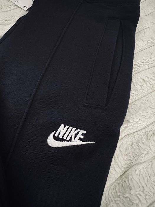 Nike оригинал теплие штаны