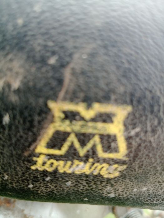 Bicicleta de ciclismo muito antiga .