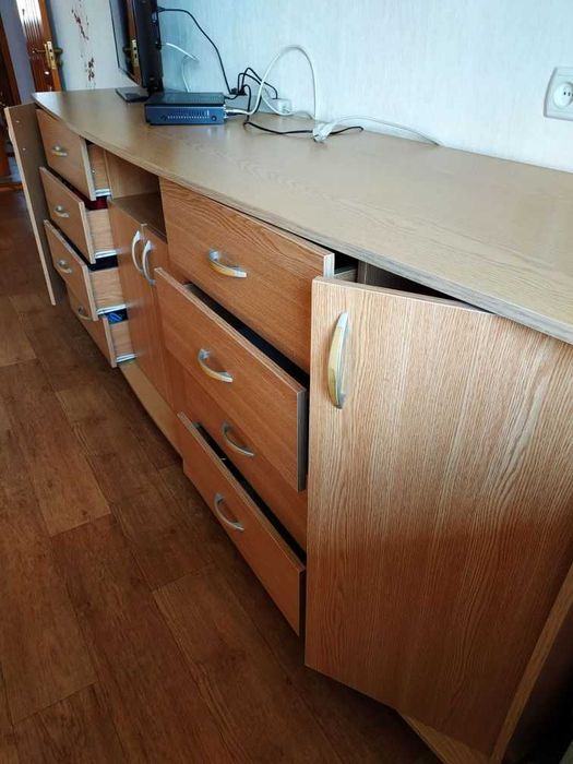 Комод продам красивый комод