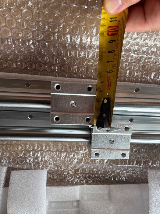 Prowadnice stalowe 2szt. na profilu aluminiowym SBR20 1500mm - twarde wałki fi 20 z wózkami ślizgowymi