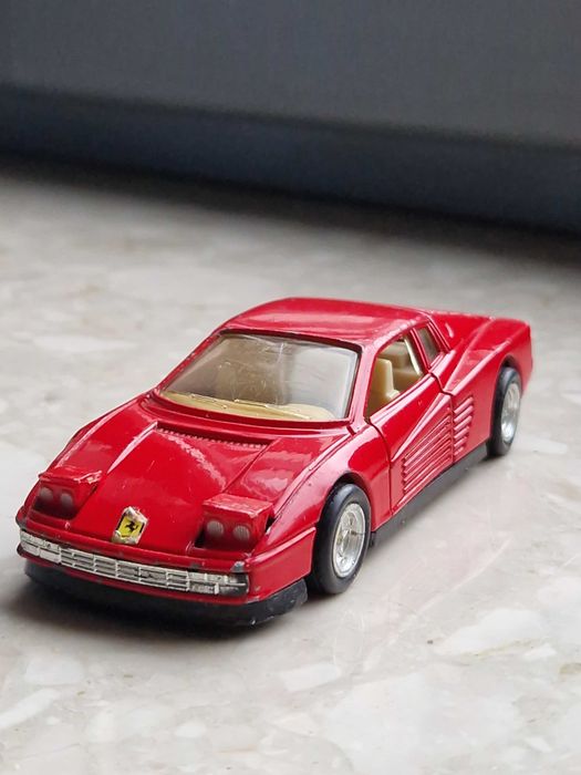 Ferrari Testarossa Red 1:39 MC Toy