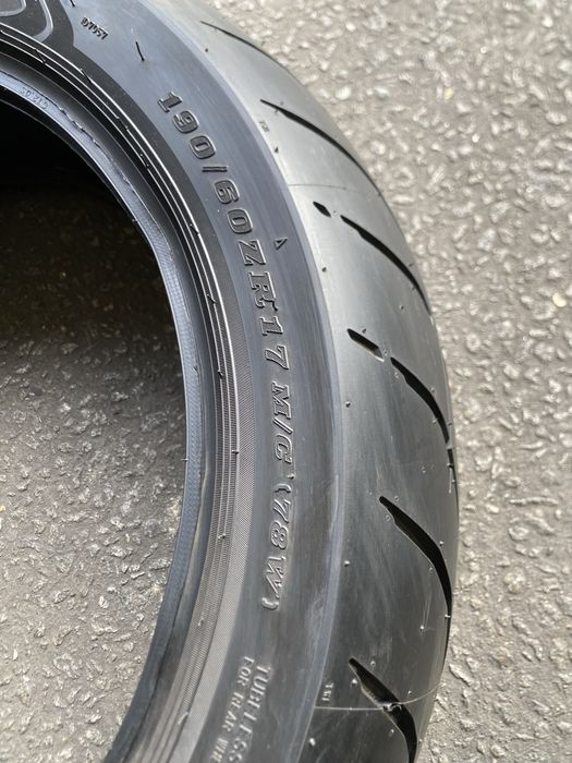 Pneu de mota 190/60/17 SportMax RoadSmart IV (NOVO)