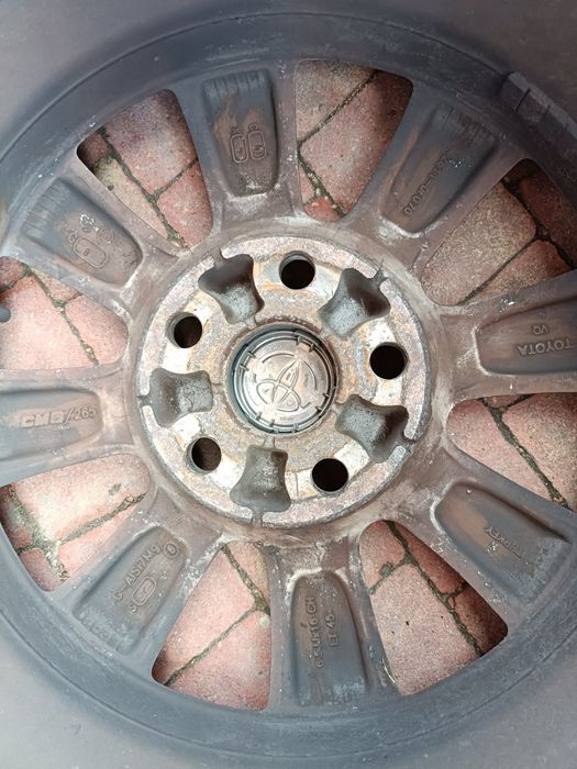 Toyota Alufelgi R16 OEM komplet felg