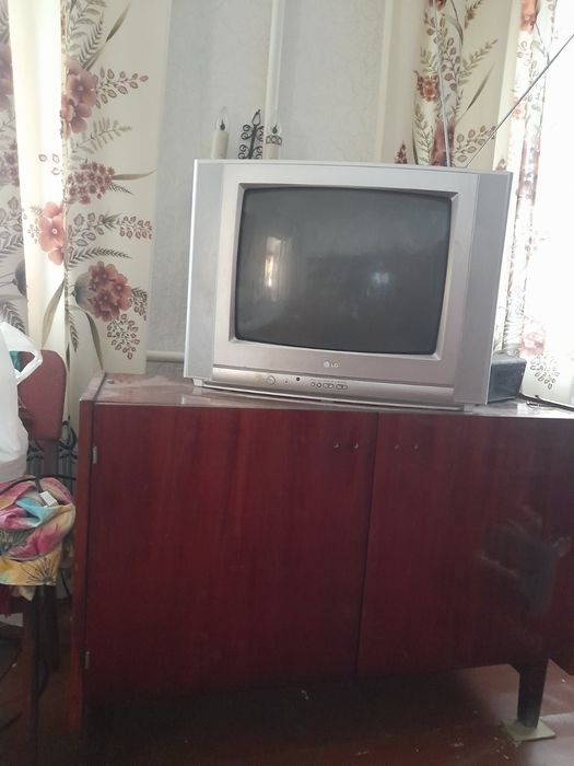 Продам телевізо LG
