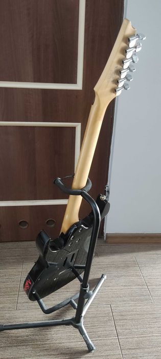 Gitara elektryczna IBANEZ GIO GRG170m + stojak
