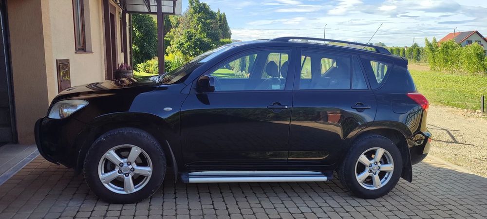Toyota RAV-4