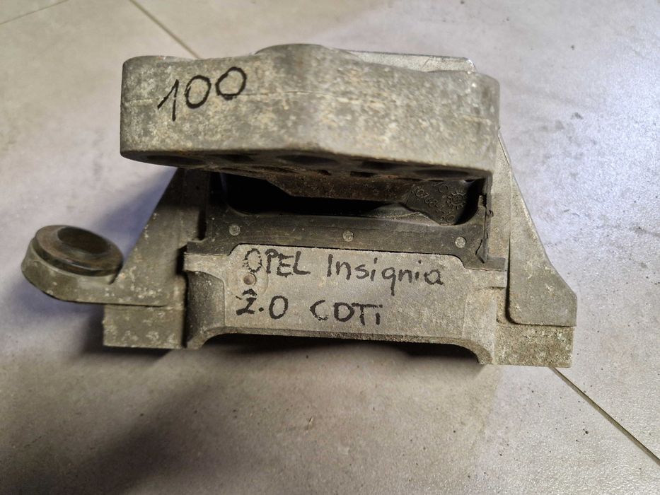 Łapa poduszka silnika Opel Insignia A 2.0 CDTI 130 KM 1322.7717