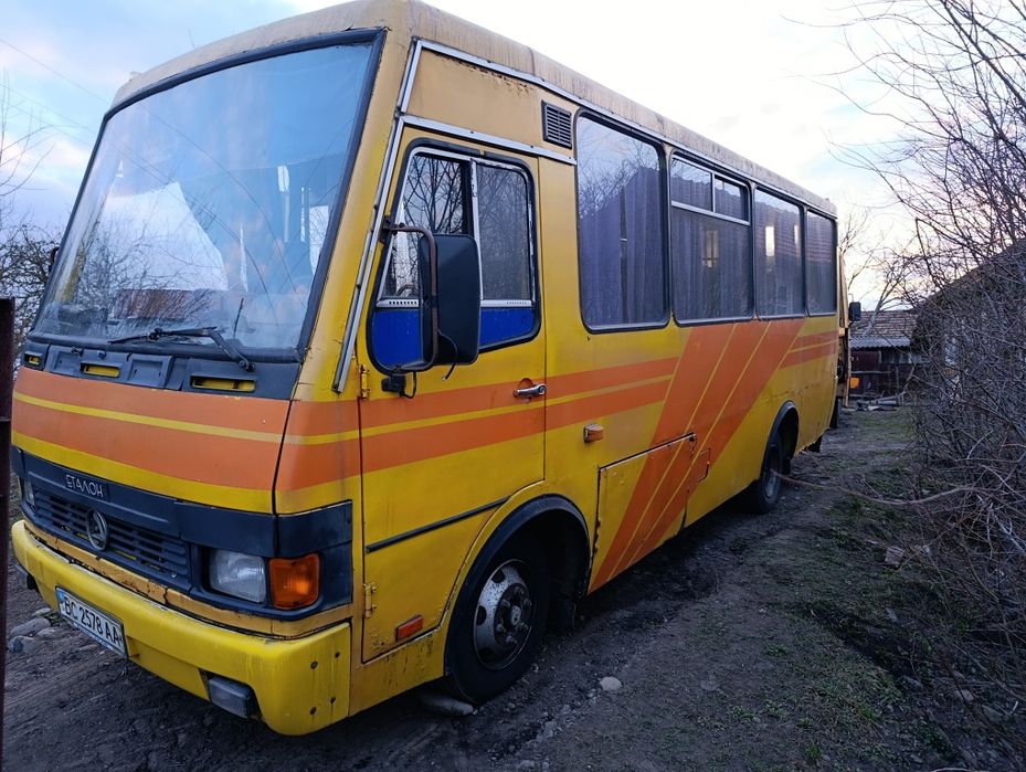 TATA Еталон а079 мотор Є2 5.7  6 цил  на запчасті по болтах заз I-Van