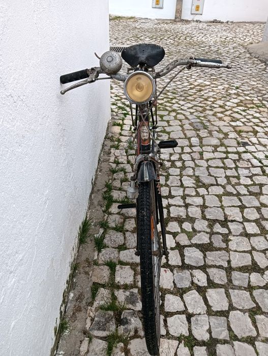 Bicicleta pasteleira Ye-Ye