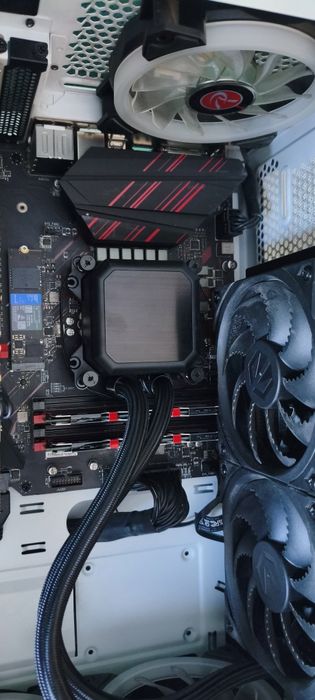 Sprzedam lub zamienię Procesor Intel core i5-9600 k.