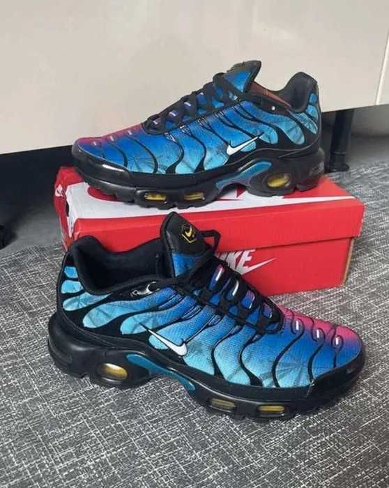 Nike_Air_Max_Plus_Triple_TN R.38