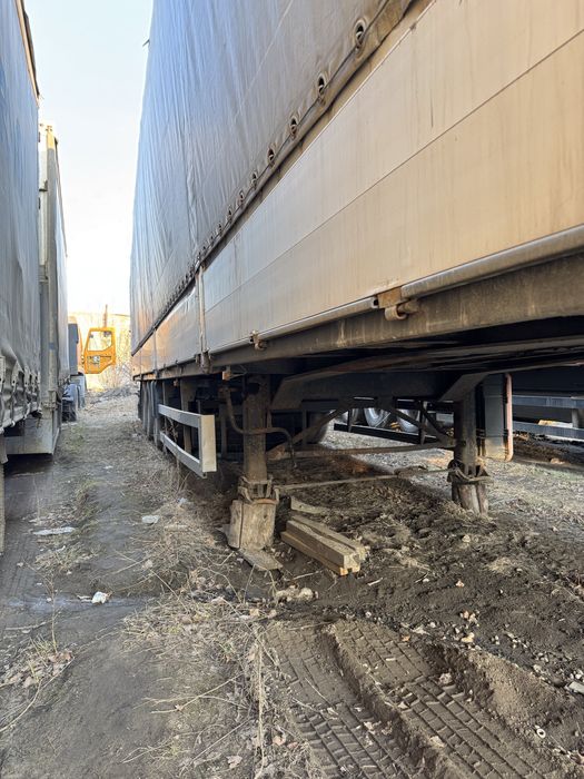 Тентований бортовий напівпричіп Wielton PTS34.100