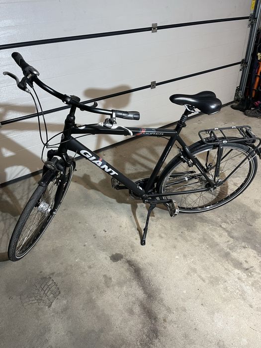 Rower Meski XL Giant Tourer CS super stan