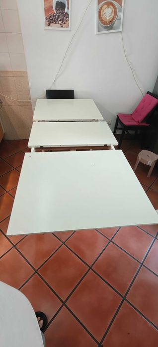 Mesa de cozinha extensivel com 6 cadeiras
