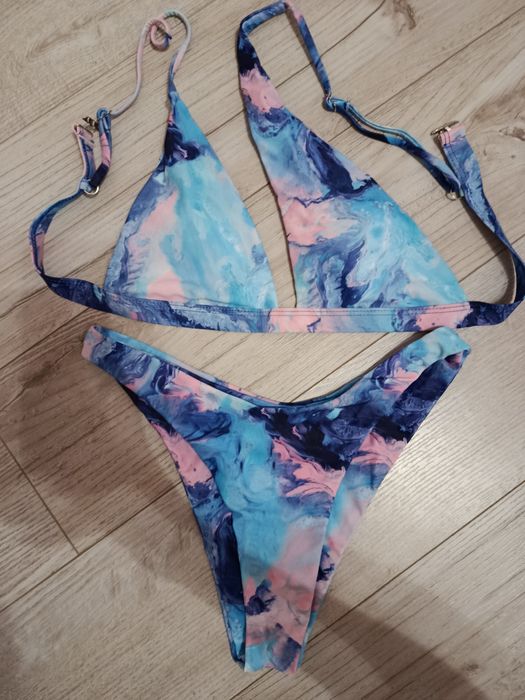 Модний купальник розмір С