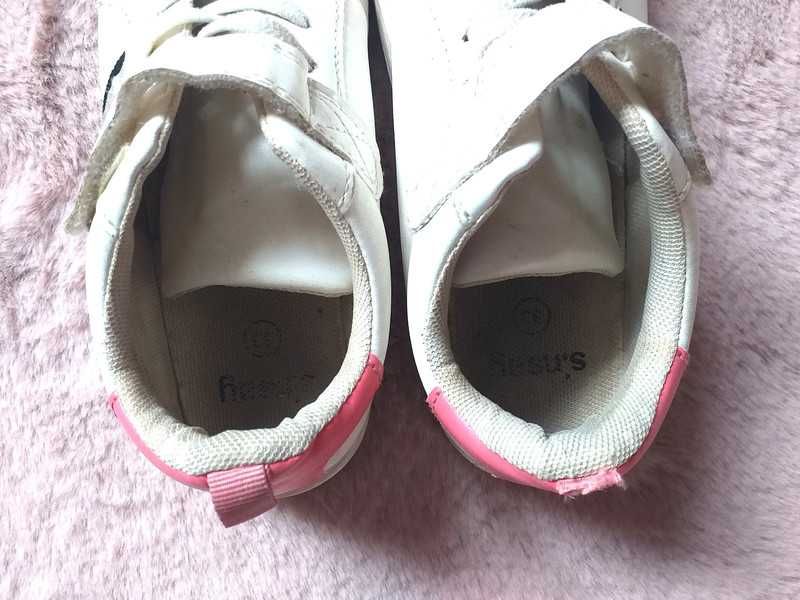 Buty sportowe sinsay r33
