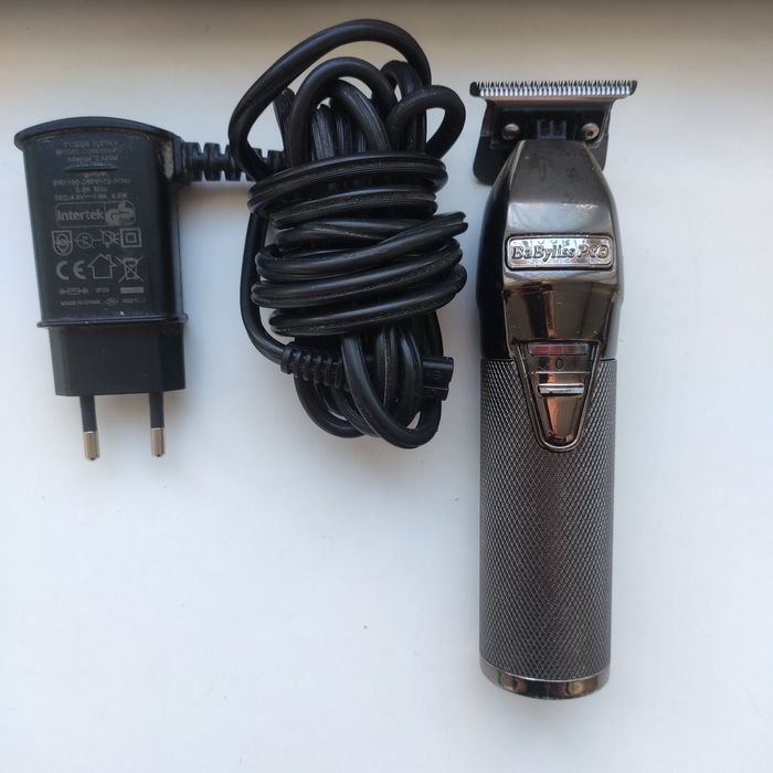 Профессиональный триммер  BaByliss PRO Skeleton FX