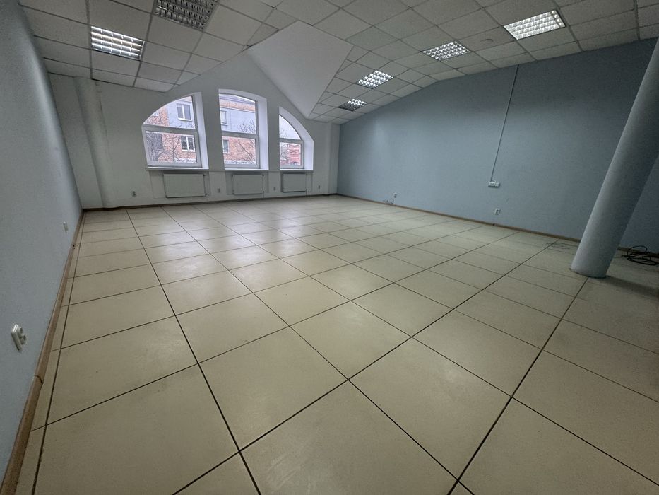Топова локація. Пристижне приміщення від 75 кв.М. Центр міста