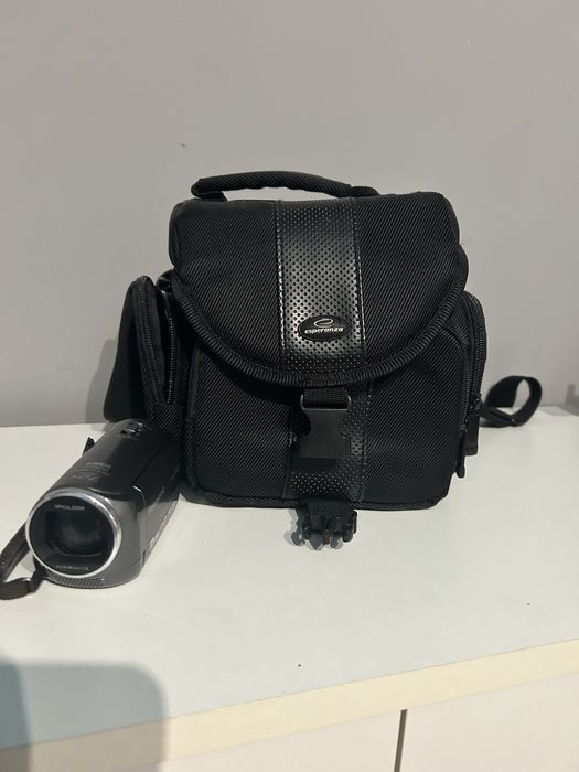 Kamera panasonic hc-v210